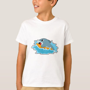 Dolfijnen bij surfen met surfboard t-shirt