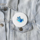 Dolfine in zwemmen met letter ronde button 7,6 cm (In situ)