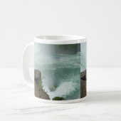 Domestique de chutes du Niagara de la tasse de (Devant gauche)