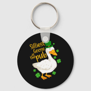 Domme gans bij de Pub grappige St. Patricks Dag. Sleutelhanger
