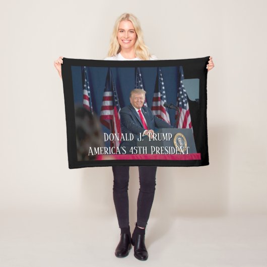 Donald J. Trump 45th President Keepomwille Fleece Deken (In situ)