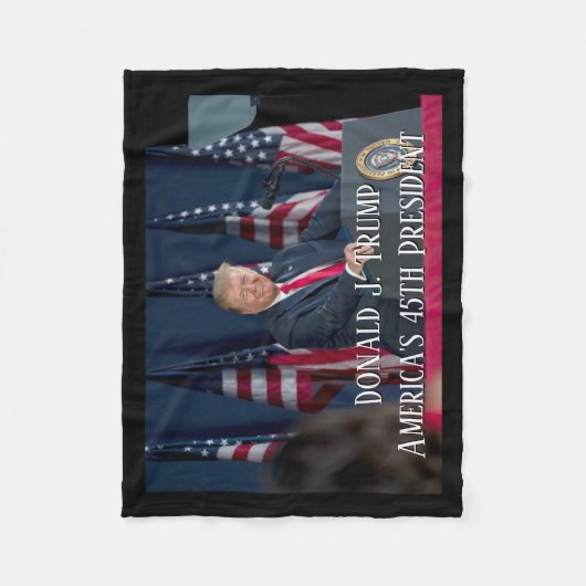 Donald J. Trump 45th President Keepomwille Fleece Deken (Voorkant)
