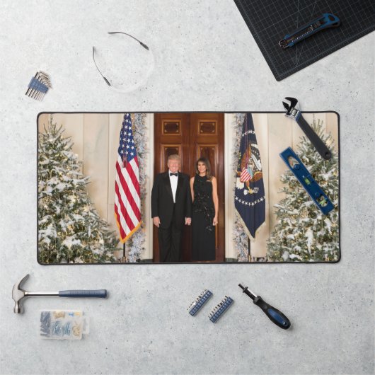 Donald & Melania Trump's kerstwitte huis Bureaumat (Werkstation)