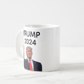 Donald Trump 2024 Koffiemok (Voorkant links)