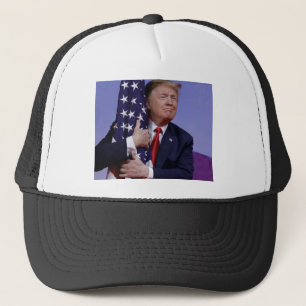 Donald Trump en de Amerikaanse vlag Trucker Pet