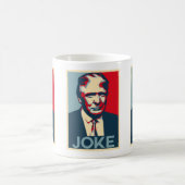 Donald Trump JOKE mok (Center)