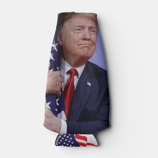 Donald Trump knuffelt de vlag Flesjeskoeler (Voorkant)