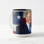 Donald Trump: mok met grote afmetingen! (Voorkant links)