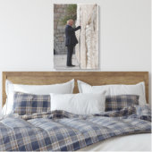Donald Trump Places neemt nota van Westerne wand Canvas Afdruk (Insitu (Slaapkamer))