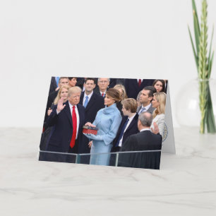 Donald Trump wordt gedragen als President Kaart