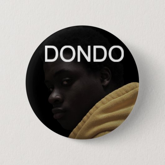 Dondo Pin Ronde Button 5,7 Cm (Voorkant)