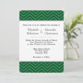 Donk Green Chevron Wedding Invitation Kaart (Staand voorkant)