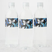 Donker naadloos patroon met blauwe vlinders Morpho Waterfles Etiket (Flessen)