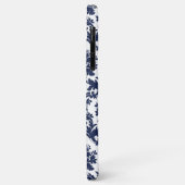 Donkerblauw op wit damaspatroon Case-Mate iPhone case (Achterkant/links)