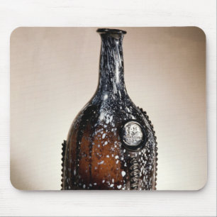 Donkerbruine fles, waarschijnlijk Nailsea Muismat