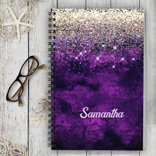 donkerdonker paars goudfaux glitter monogram notitieboek