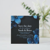 Donkere bruiloft save the date glitter blauwe bloe (Staand voorkant)