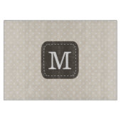 Donkere bruine monogram op beige achtergrond snijplank (Voorkant)