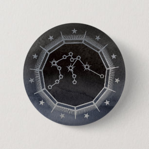 Donkere Dierenriem: Waterman Geboorteteken Zwart & Ronde Button 5,7 Cm