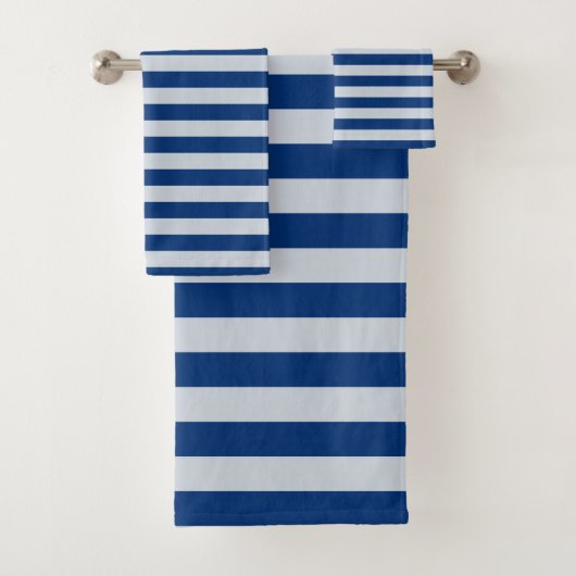Donkere en lichte blauwe strepen bad handdoek (Insitu)