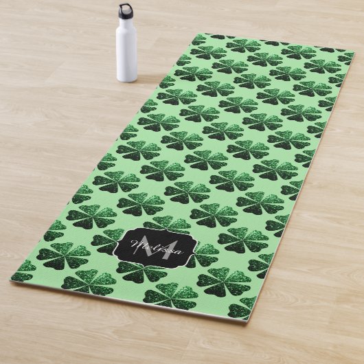 Donkere groene glitter sparren Shamrock Monogram Yogamat (In situ)