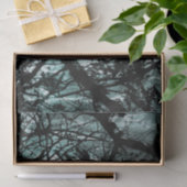 Donkere illustratie van het boslandschap tissuepapier (Geschenk)