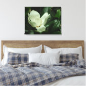 Donkere Magnolia Canvas Afdruk (Insitu (Slaapkamer))