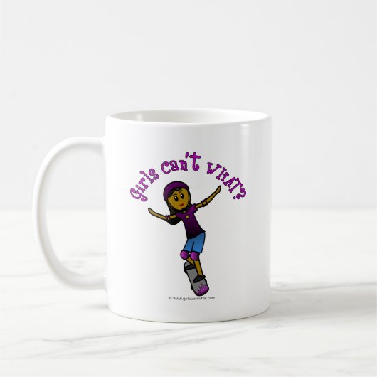 Donkere meisjesspeler met Helmet Koffiemok (Links)