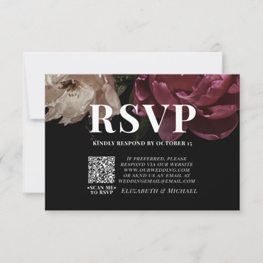 Donkere Moody Blush Burgundy QR Code Weddenschap R RSVP Kaartje (Voorkant)