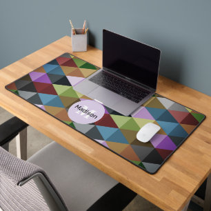 Donkere retro kleurrijke driehoeken patroon Monogr Bureaumat