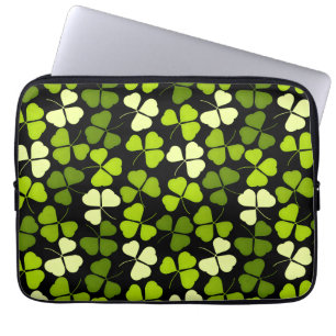 Donkere Shamrock patroon groen & zwart Laptop Sleeve