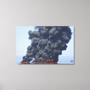 Donkere wolken rook en vuur ontstaan 2 canvas afdruk