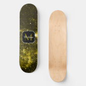 Donkergele zwarte abstracte melkweg Monogram Skateboard (Voorkant)