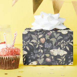 donkergotische botanische mot Halloween Cadeaupapier