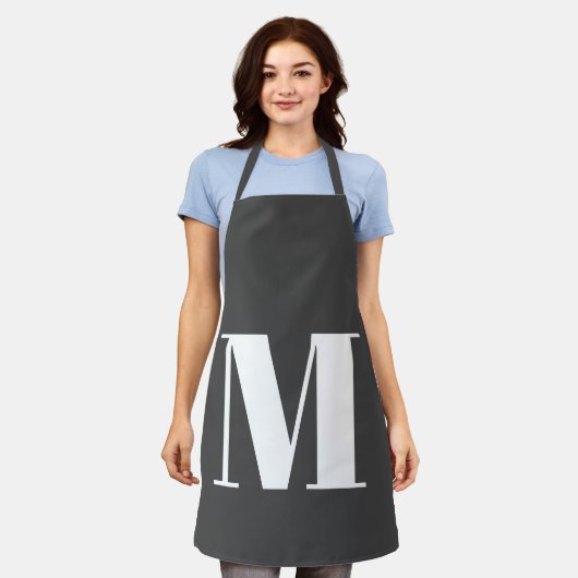 Donkergrijs Initiaal Letter Monogram Modern Schort (Gedragen)