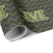 Donkergrijs legergroen  chevron Monogram Cadeaupapier (Rol Hoek)