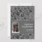 Donkergrijze bloemen save the date (Voorkant)