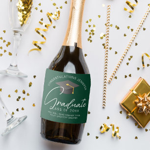 Donkergroene afstudeerfeest verpersoonlijkt sparkling wijnetiket
