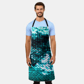 Donkergroene sequentie in glanzende textuur schort (Gedragen)