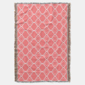 Donkerkoraalroze Quatrefoil geometrisch patroon Deken (Voorkant Verticaal)
