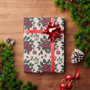 Donkerrode rozen met groene bladeren cadeaupapier
