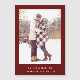 Donkerrode tekst en foto   Magnetisch De datum ops