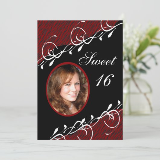 Donkerrood en zwarte zebra Print Sweet 16 Uitnodig Kaart (Staand voorkant)