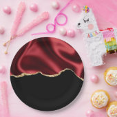 Donkerrood glam met laag satin Abstract ontwerp Papieren Bordje (Feest)