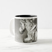 Donkey op Rest Tweekleurige Koffiemok (Voorkant links)
