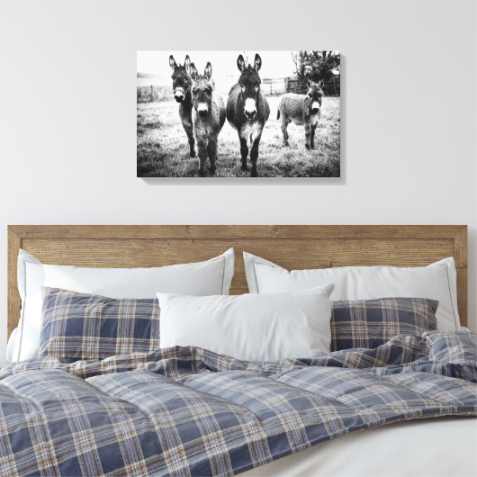 Donsleutels in een veld canvas afdruk (Insitu (Slaapkamer))