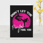 Dont Let The Ponytail Fool You Funny Karate Gift  Kaart (Gele Bloem)