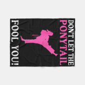 Don't Let The Ponytail Fool You Karate Fighter Mar Fleece Deken (Voorkant (Horizontaal))