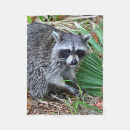 Don't Mind Me, Just Passing Through Fleece Deken