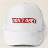 Don't Obey Portland Frog Protest Trucker Pet (Voorkant)